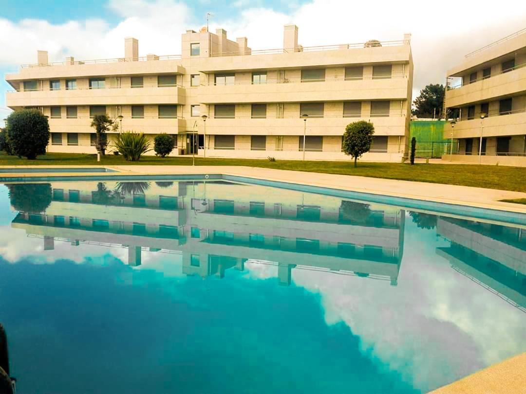 Beach Front Apartment - With Swimming Pool, Barbecue And Tennis Court! Viana do Castelo Extérieur photo